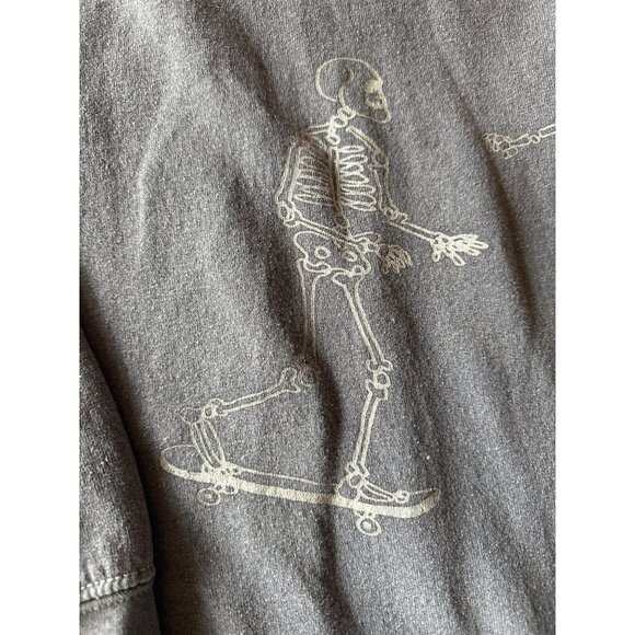 Project Social T Urban Outfitters Skeleton Skateboard Graphic Sweatshirt Gray L - Picture 3 of 6